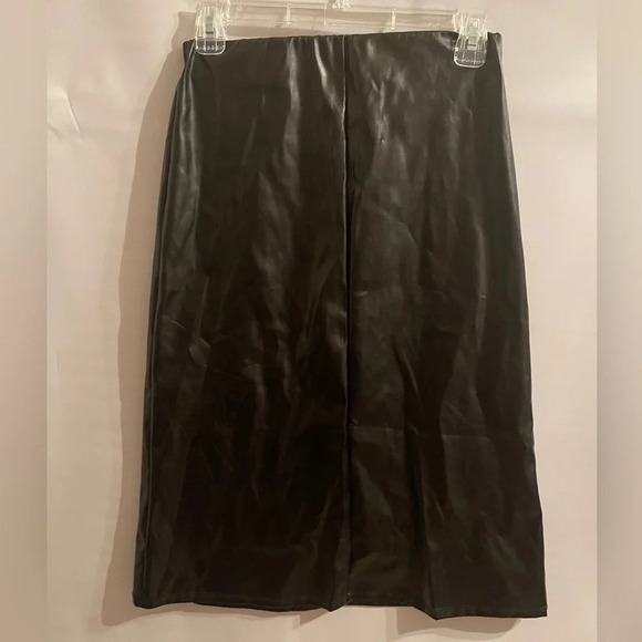 Timing Faux Leather Skirt - Picture 1 of 4